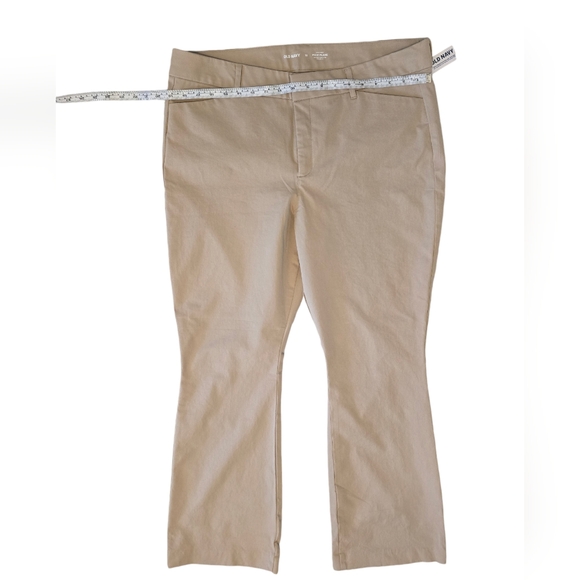 Old Navy High-Rise Women Pant - Picture 5 of 8